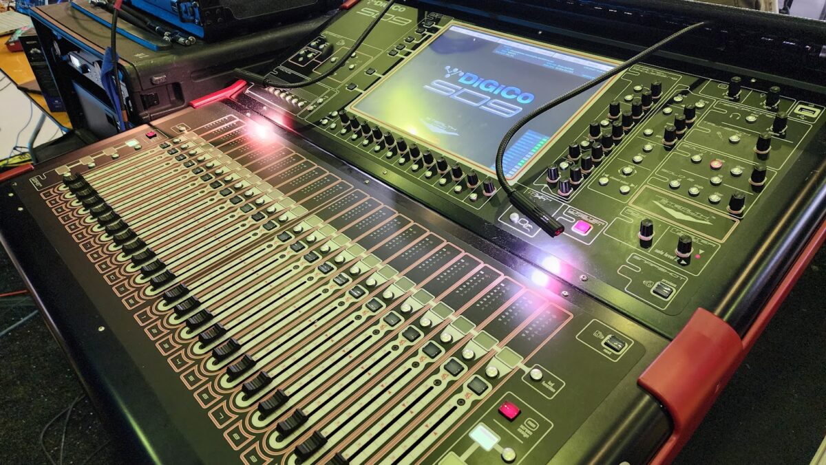 dj equipment los angeles